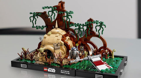 LEGO® Dagobah™ Jedi™ Training Diorama
